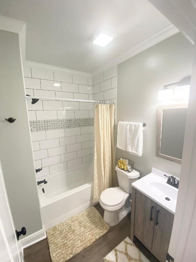 Bungalow Beach House 100 Yards From The Beach Bay St. Louis Bagian luar foto